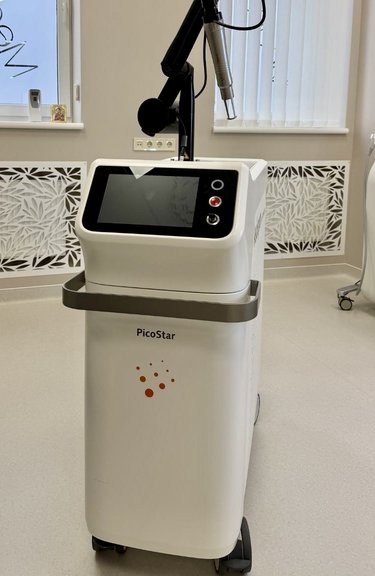 PicoStar 2