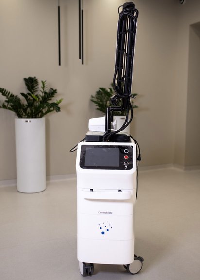 Dermablate (Er:YAG)